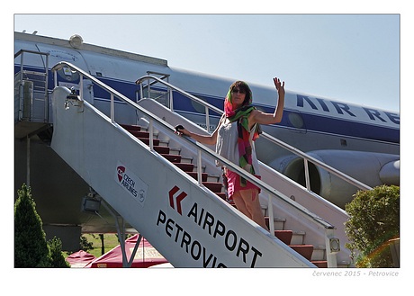 Klikn�te pro zv�t�en�.